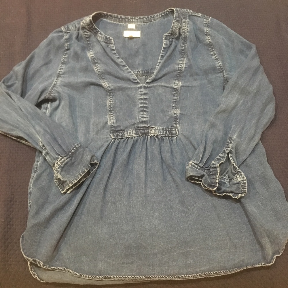 Chambray smock top by LOFT.